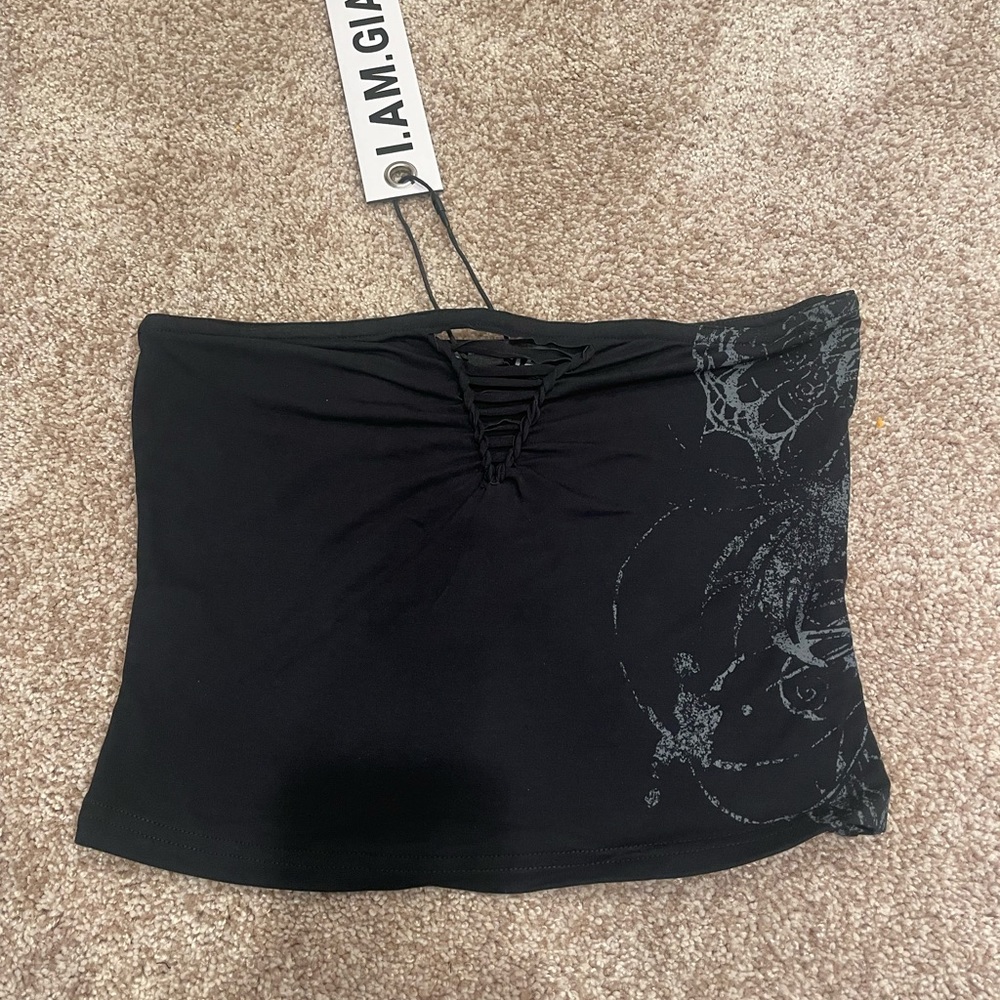 NWT i am gia top